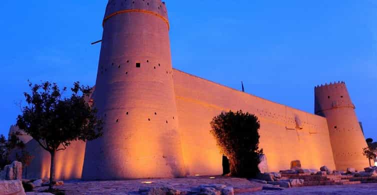 Al Masmak Fortress, Souq Al Zal, and Saudi Coffee