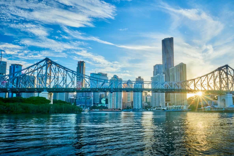 BNE Airport Private Transfer to/from Brisbane or Gold Coast Arrival: BNE Airport to hotel in Brisbane city center