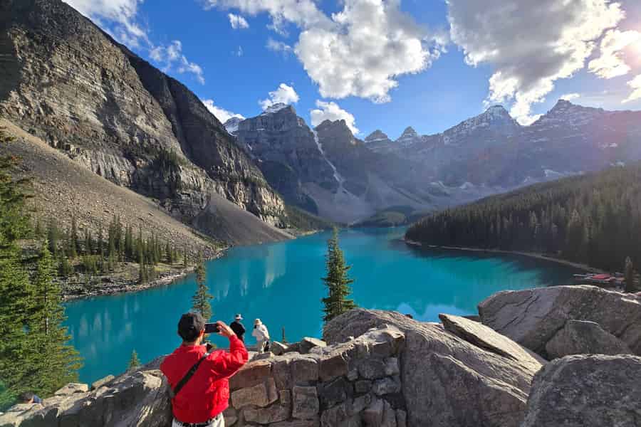 Lake View Tour – Lake Moraine, Lake Louise, Emerald Lake, Peyto Lake, Vermilion Lakes. Foto: GetYourGuide Lake View Tour – Lake Moraine, Lake Louise, Emerald Lake, Peyto Lake, Vermilion Lakes. Foto: GetYourGuide