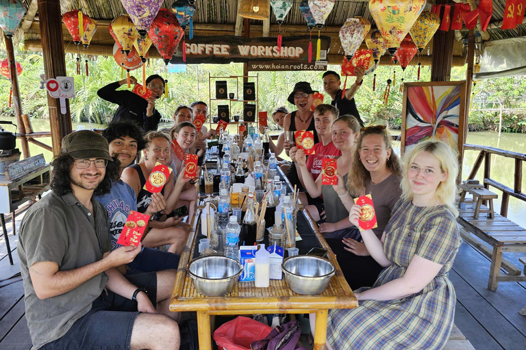 Hoi An: Vietnamese Coffee Workshop & Duck Stop Experience
