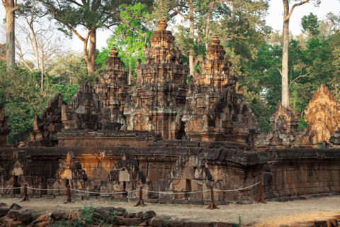 Prywatna wycieczka do świątyń Banteay Srei i Banteay SamreAngkor Wat Sunrise Wycieczka prywatna