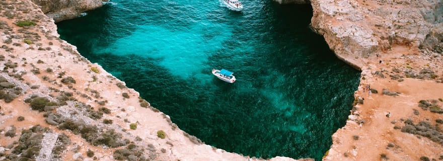 Mellieha : Croisière autour de Comino, du Lagon Bleu et de Gozo avec l'eau