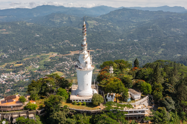 Kandy: City Tour by Car with Hiking and Bird Watching