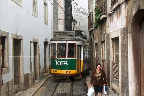 From Faro: 8-Day Tour of Portugal