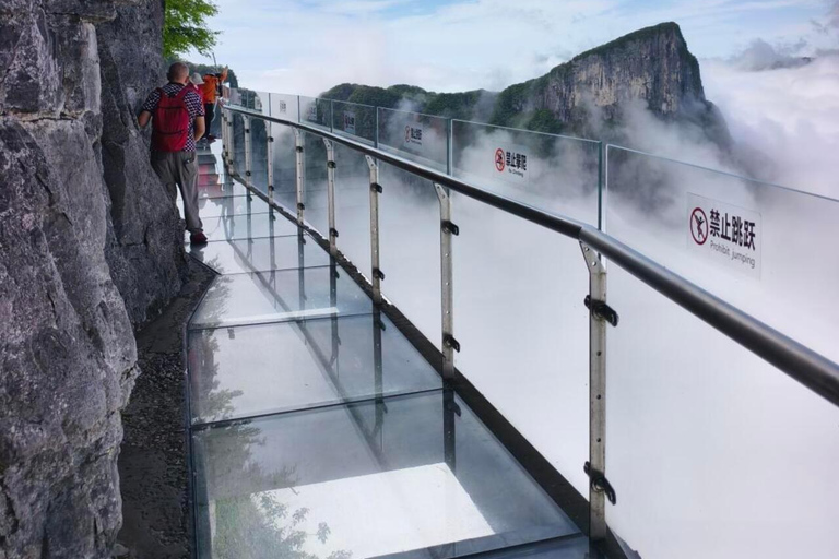 Zhangjiajie Express Trip: Avatar, Tianmen, Furong Stay/Back Option 1: Return to Zhangjiajie