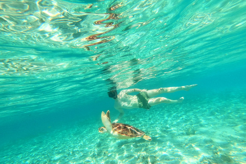 Gili Islands: Private Sunset & Snorkeling Tour with GoPro