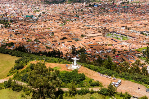 Cusco: Guided trek to Huaca Cheqtaqaqa and hidden temples
