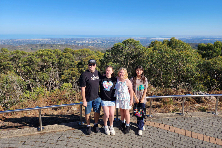 Adelaide: Premium Adelaide Hills Cleland and Hahndorf Tour