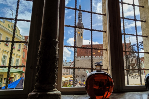 تالين: جولة سير خاصة وشخصية في البلدة القديمةتالين: جولة سير شخصية خاصة في البلدة القديمة لمدة 3 ساع