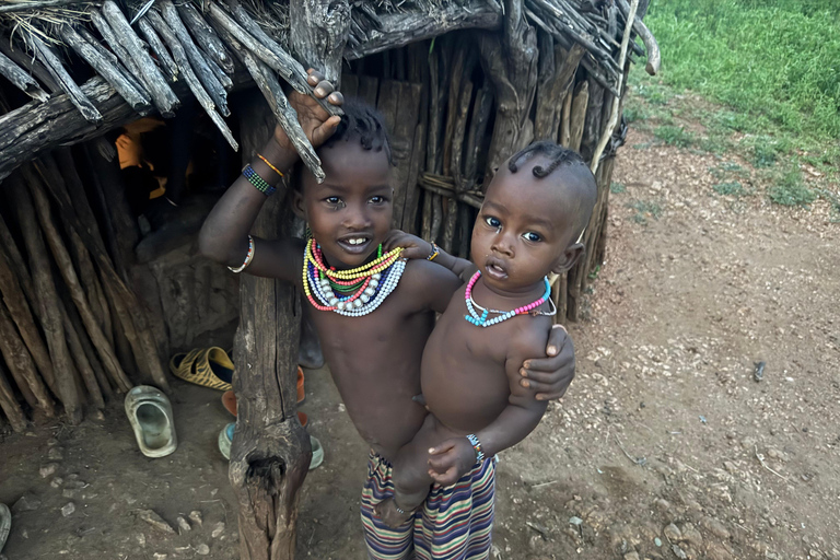 Addis Ababa: 10-Day Cultural and Tribal Routes Tour