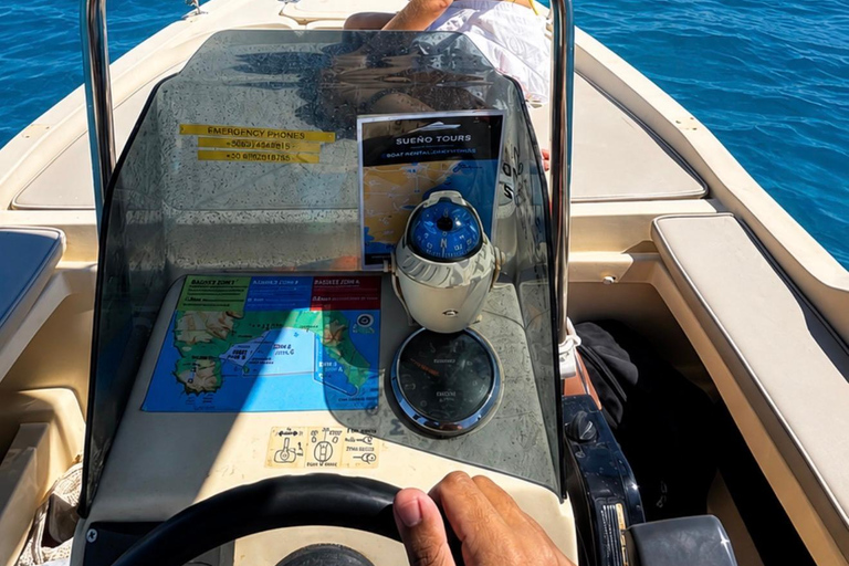 Zakynthos: Full-day Boat Rental in Marathonisi, Keri & Myzithres