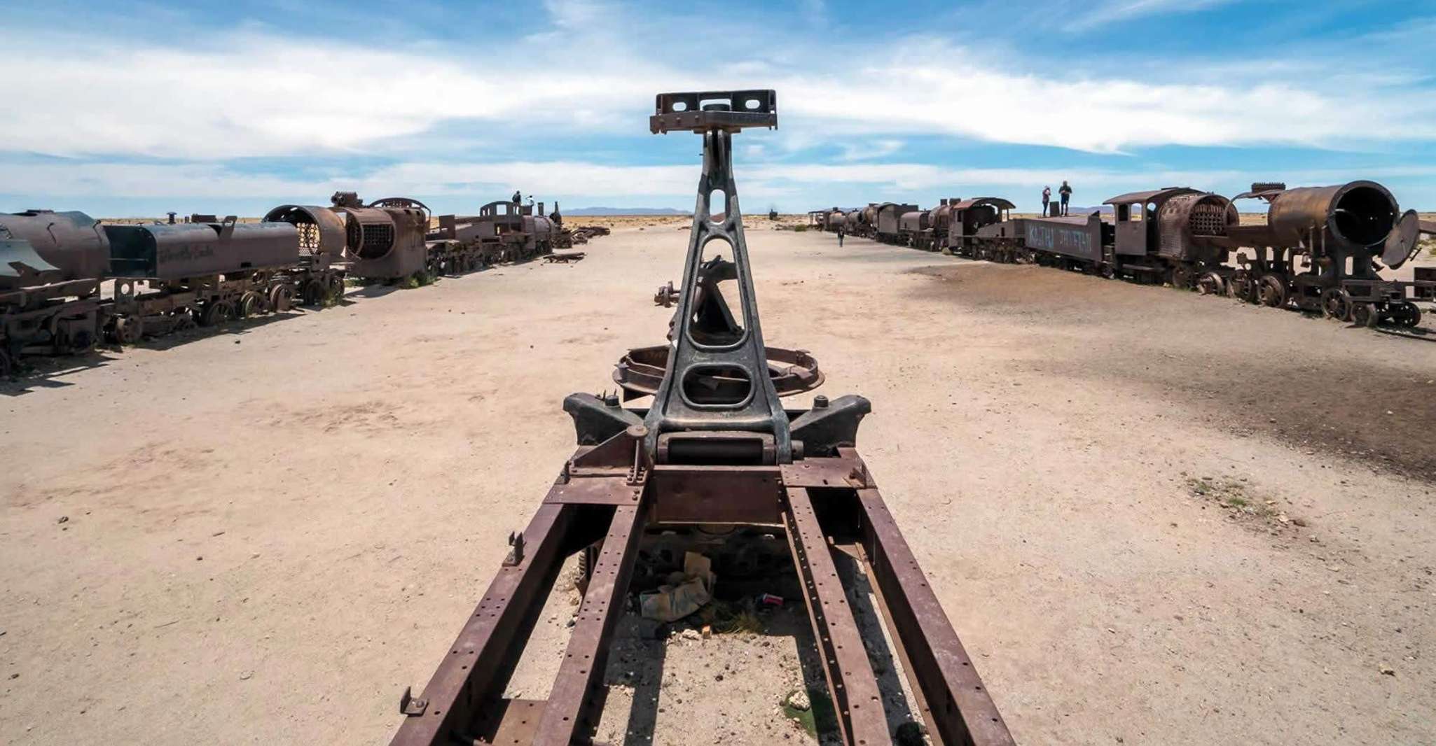 Uyuni Salt Flat - Colored Lagoons Tour - 3 Days/2 Nights - Housity