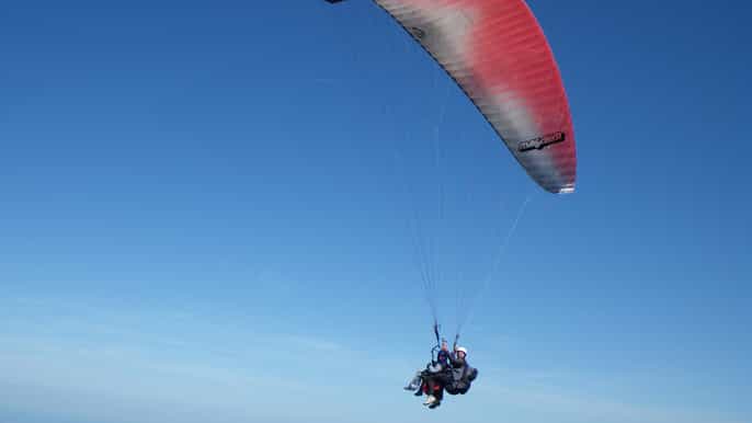 tandem paraglider flight tandem paragliding at chiemsee