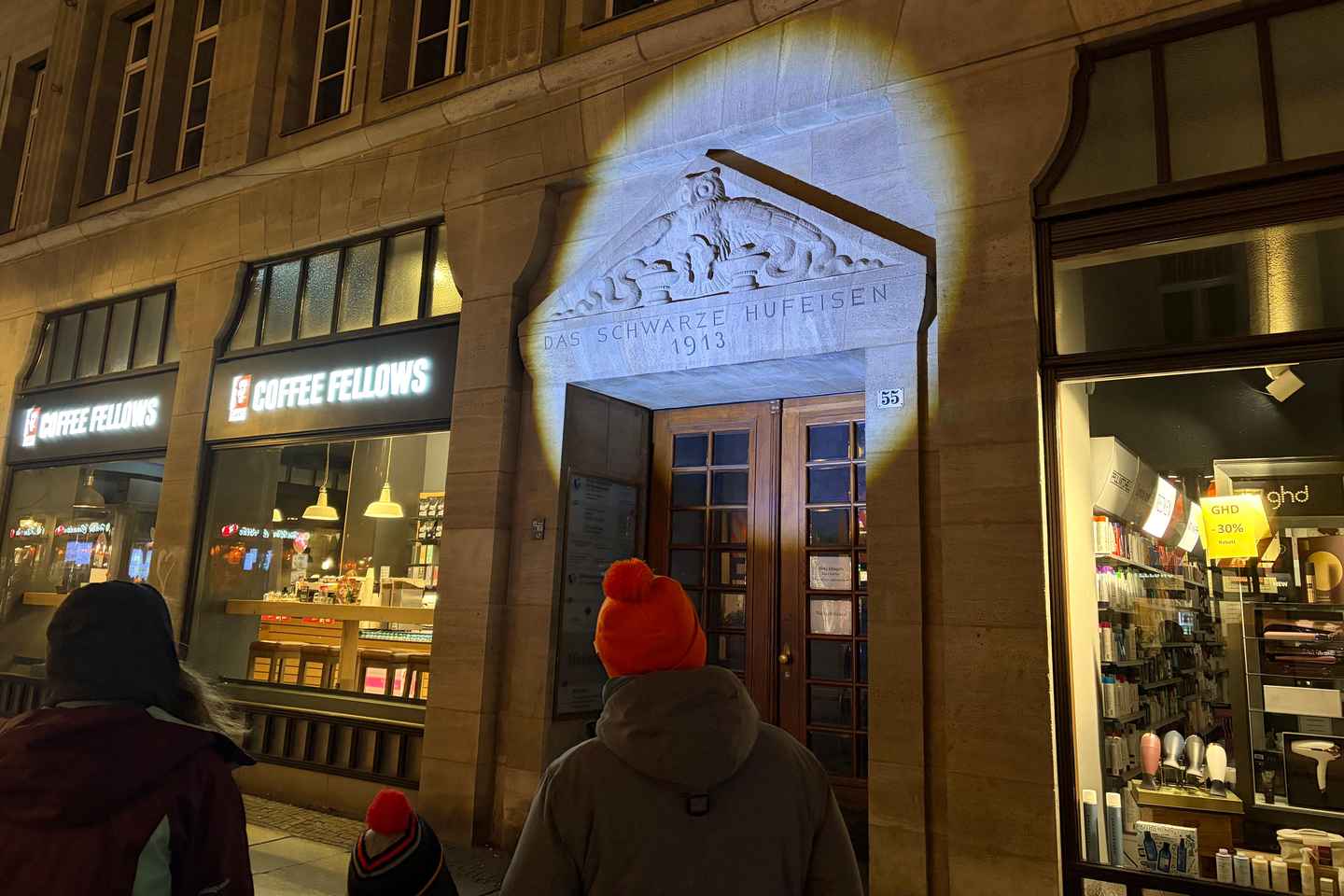 Leipzig Night Watchman 2.0: modern evening tour – entertaining & visually stunning!