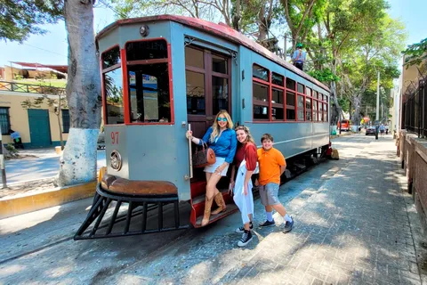 Lima: Fun Tour in Barranco District