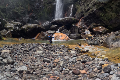 Valle de las Lombadas: Ultra AdventurePark Barranquismo