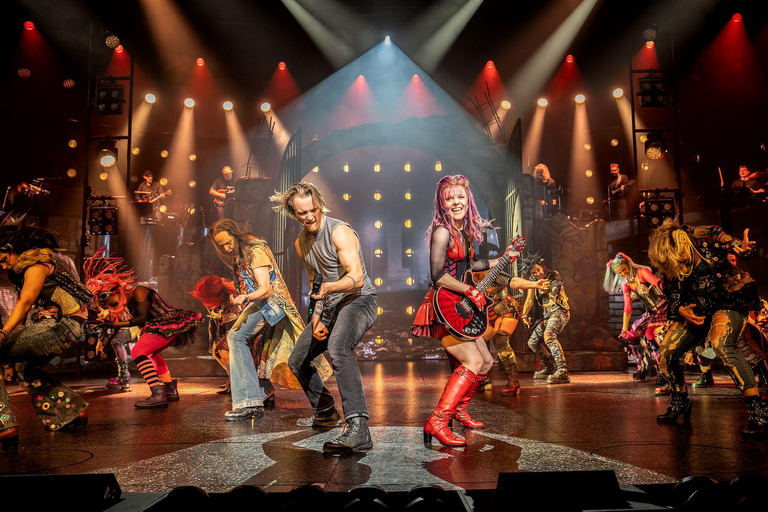 Stuttgart: WE WILL ROCK YOU – The Musical by QUEEN and Ben Elton