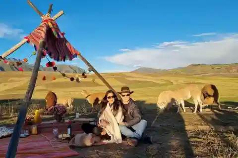 Cusco: Prywatny piknik z widokiem na Świętą Dolinę, lamy i Maras & Moray