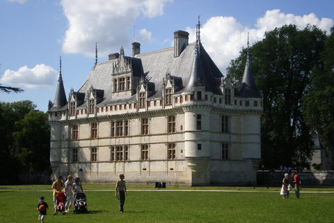 Azay-le-Rideau Castle : Guided Half-Day Tour from Tours