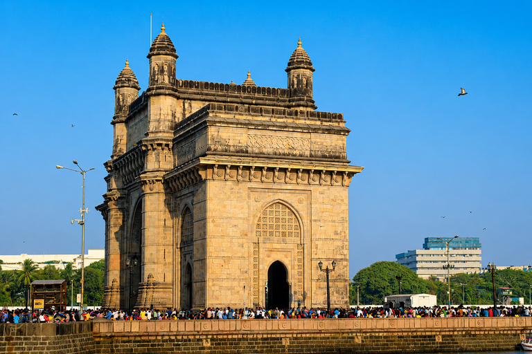 Mumbai: Evening Highlights Tour with 5-Star Dinner Mumbai: Evening Highlights Tour without 5-Star Dinner