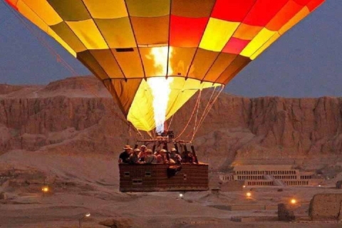 Aswan: driedaagse privétour door Egypte met Nijlcruise, ballonvaartLuxe schip
