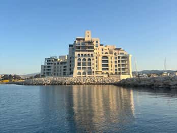 Limassol: Passeio para nadar com pesca à corrica ou pesca de fundo