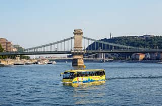 Budapest: tour en autobús anfibio con chapuzón en el Danubio