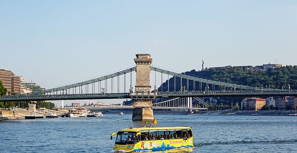 Budapest: Amphibious Bus Tour with Danube Splash