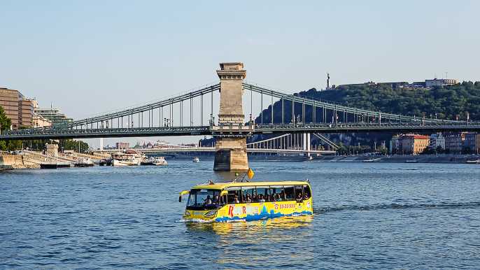Budapest: tour en autobús flotante por tierra y agua