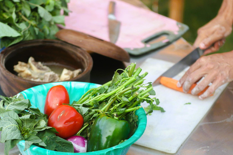 Gusya no Gusekura Traditional Food Making ExperienceGusya no Gusekura Traditional Flour Making Experience