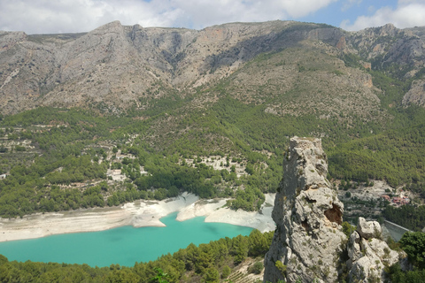 Desde Alicante, Benidorm Campello: al castillo de Guadalest