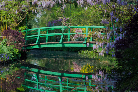 Paris: Giverny, Auvers-sur-Oise & Mont-Saint-Michel Day trip