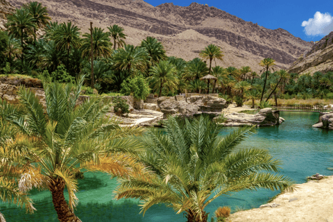 Oman: 5-Day Guided Tour with Accommodation