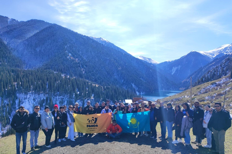Da Almaty: Escursione di un giorno a Kolsay, ai laghi Kaindy e al canyon di Charyn