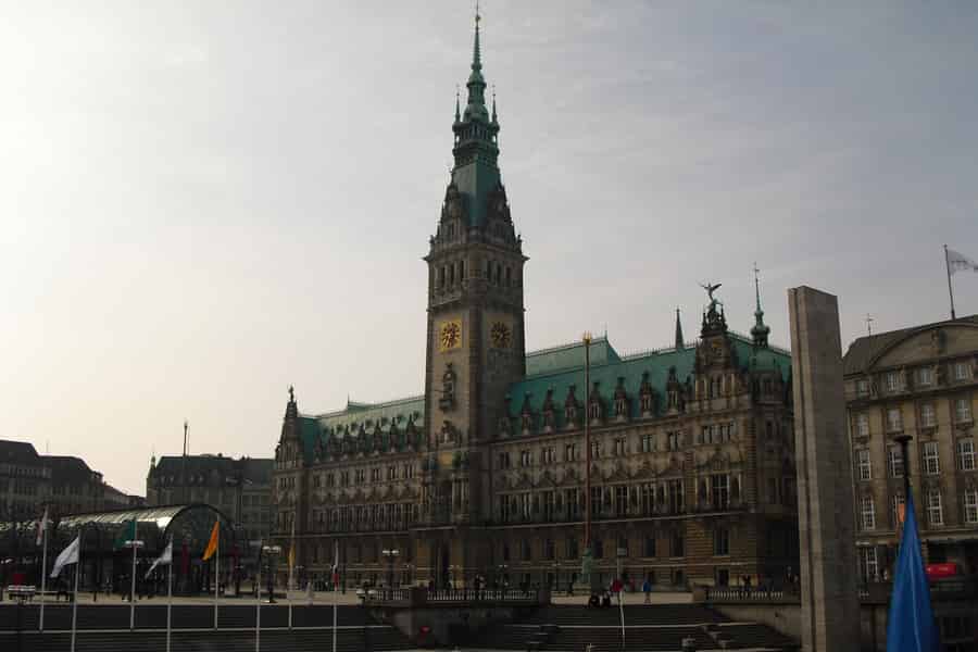 Hamburg: Privat - Rathaus, Speicherstadt, Elbphilharmonie. Foto: GetYourGuide Hamburg: Privat - Rathaus, Speicherstadt, Elbphilharmonie. Foto: GetYourGuide