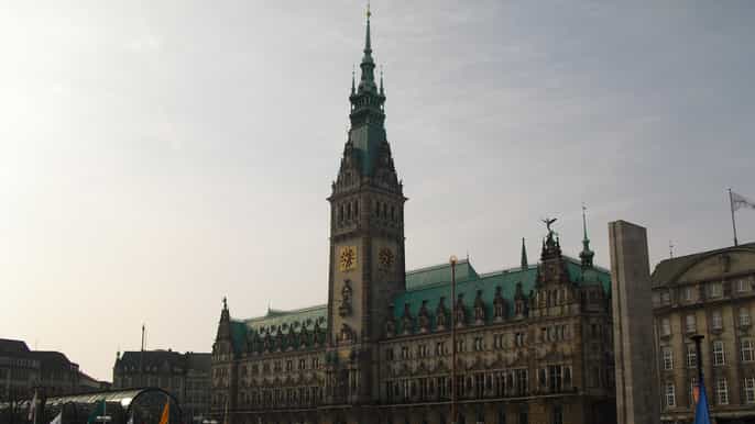 hamburg town hall speicherstadt and hafencity tour