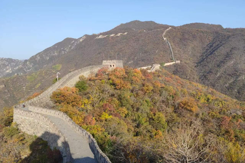 Private Reise zur Großen Mauer von Mutianyu mit englischem FahrerPeking Bahnhof Abreise