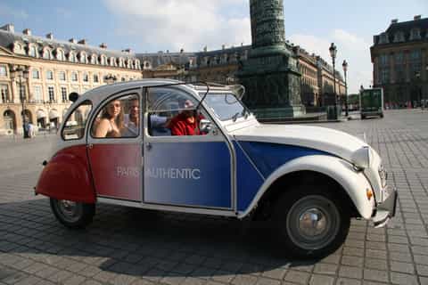 Parigi: tour romantico in Citroën 2CV d'epoca