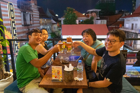 Phnom Penh: Sunset Cruise & Evening Food Tour
