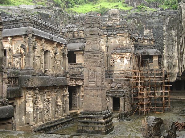 Visit Caves in Aurangabad Private Full-day Sightseeing Tour in Aurangabad