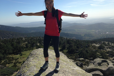 Madrid: Excursión de un día con transporte para hacer senderismo y visitar Segovia
