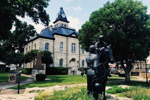 Dallas: Dinosaur Valley State Park Day Trip with Guide