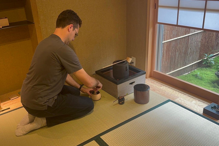 Tokio: Traditionele theeceremonie ervaring in ShibuyaShibuya st Tokio, ralaxed traditionele matcha ervaring