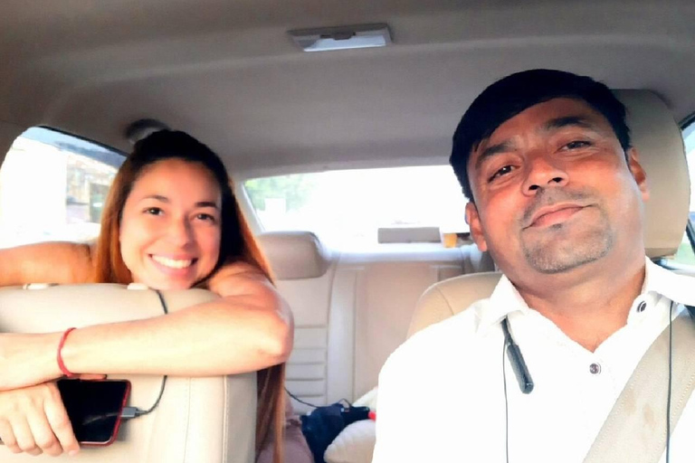 Jaipur: Privater Flughafentransfer zwischen der Stadt und dem Flughafen