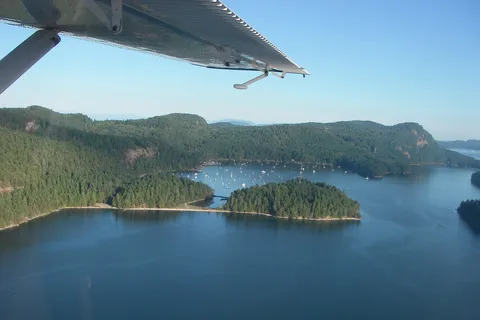 As Ilhas do Golfo: Passeio de caiaque com experiência de hidroavião