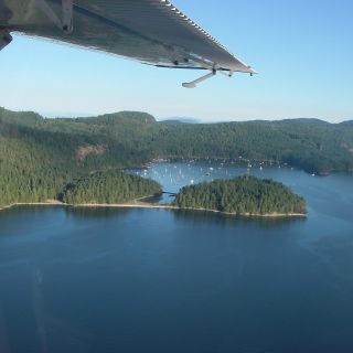 The Gulf Islands: Kayak Outing with Seaplane Experience