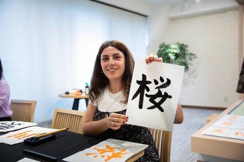 Tokyo: Asakusa Calligraphy Workshop with Instructor