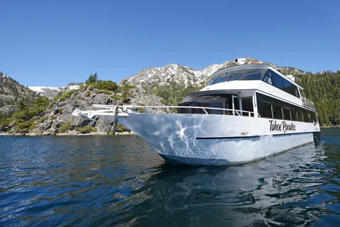 Lake Tahoe: Sunset Wine Tasting and Appetizers Cruise