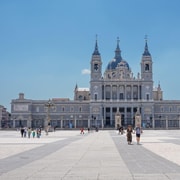 Skip-the-Line and Early-Entry Madrid Royal Palace Tour
