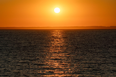 Santorini: Sunset Cruise with Volcano and Hot Springs Stops
